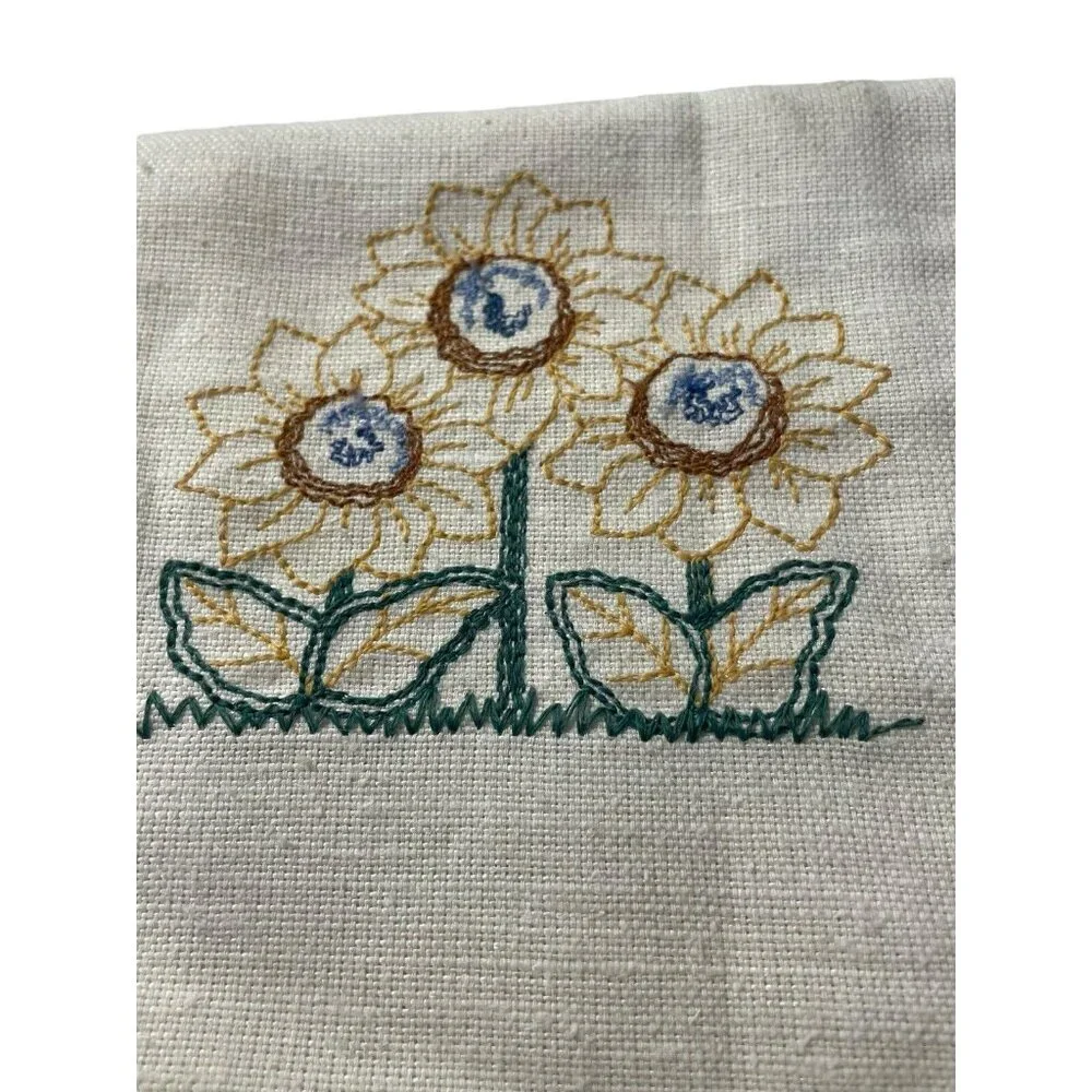 NOS Vintage Lint Free Hand Tea‎ Towel Embroidered Floral Sunflower Tan Beige